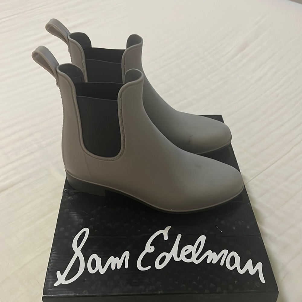 Sam Edelman Tinsley Rain Boot - Matte Grey